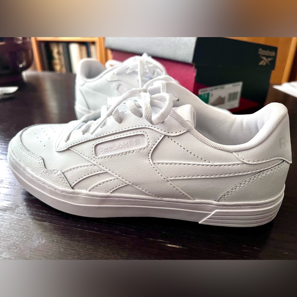 Reebok White Sneakers Size 7.5